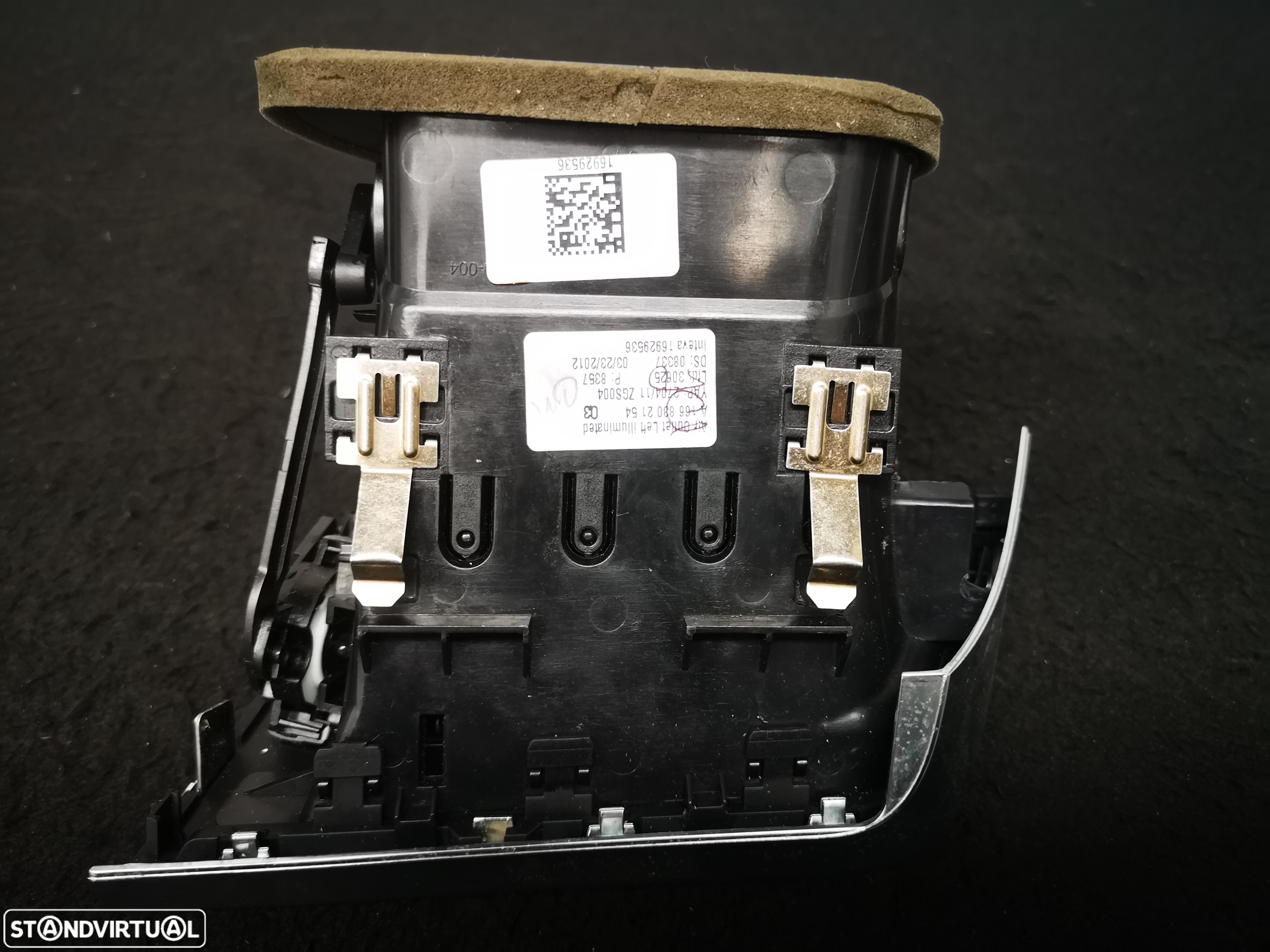 Grelha de sofagem frente esquerda Mercedes W166 GL ML GLE 2012+ - 4