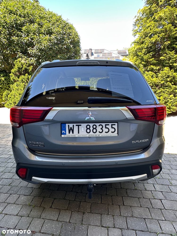 Mitsubishi Outlander - 6