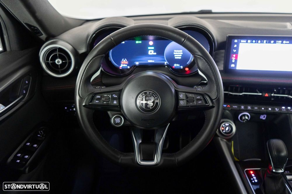 Alfa Romeo Tonale 1.3 Plug-In Hybrid Veloce e-AWD - 31