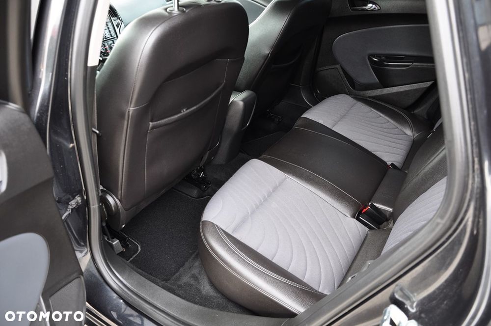 Opel Astra 1.4 Turbo Active - 24