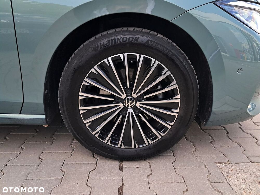 Volkswagen Passat - 29