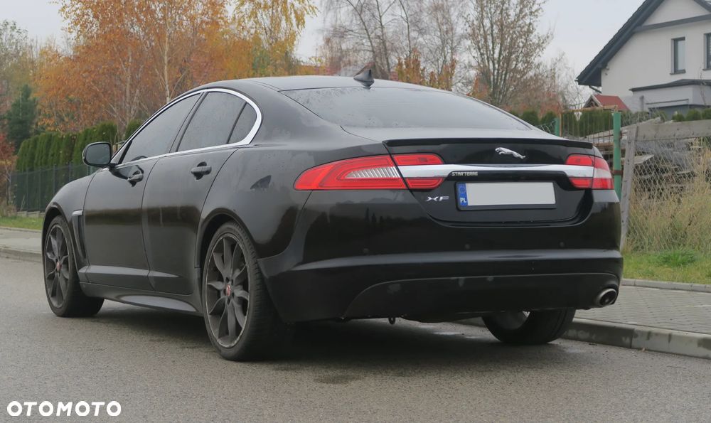 Jaguar XF 2.2 D Premium Luxury - 5