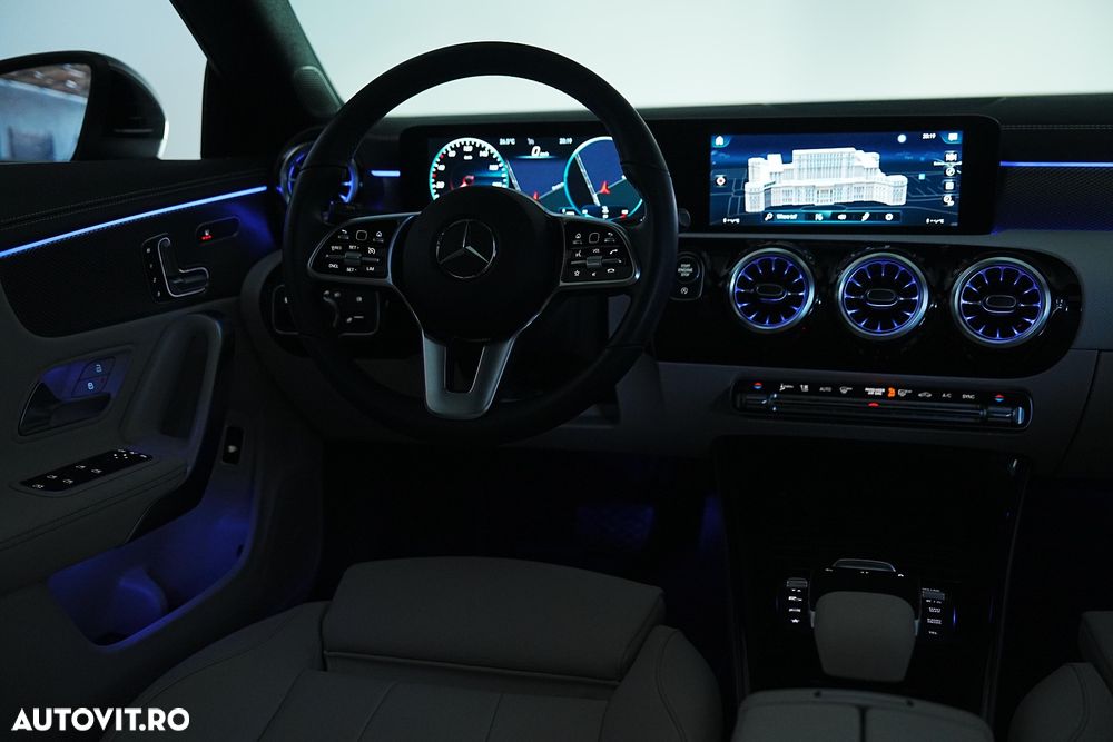 Mercedes-Benz CLA 180 - 24