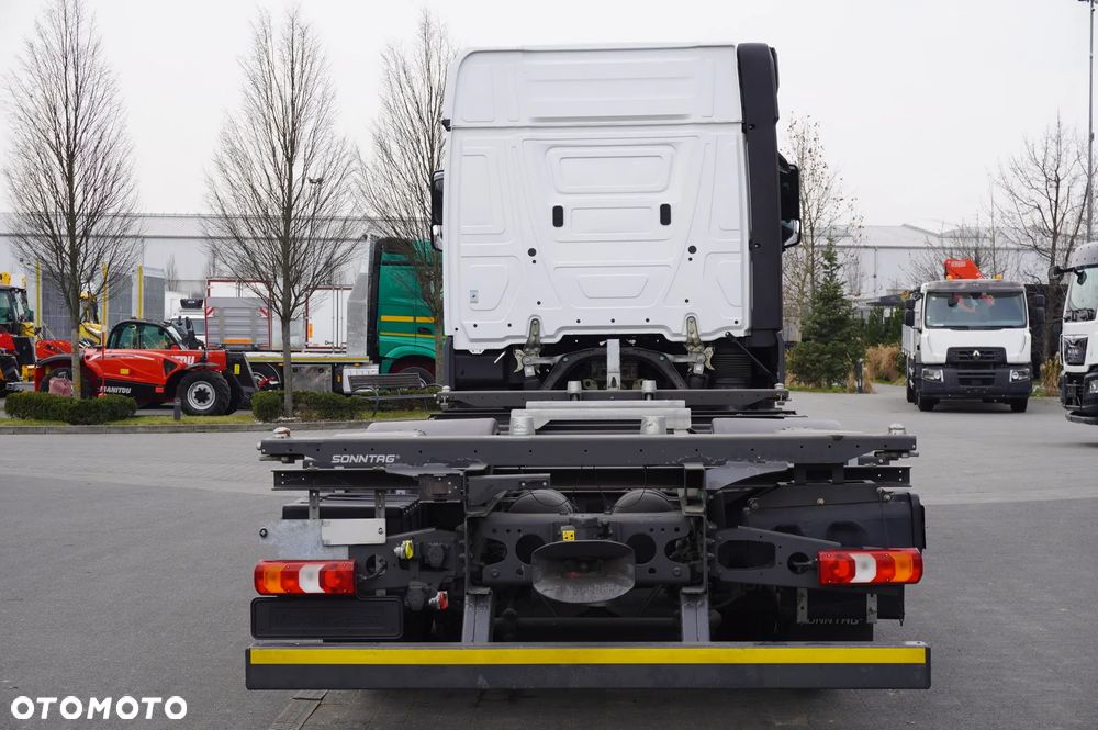 Mercedes-Benz Actros 2540 6x2 / 10 tys. km!!! / Kabina 5 siedzeń! / BDF - 7