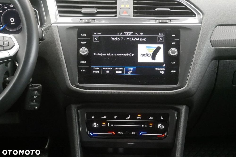 Volkswagen Tiguan Allspace 2.0 TDI Life DSG - 10