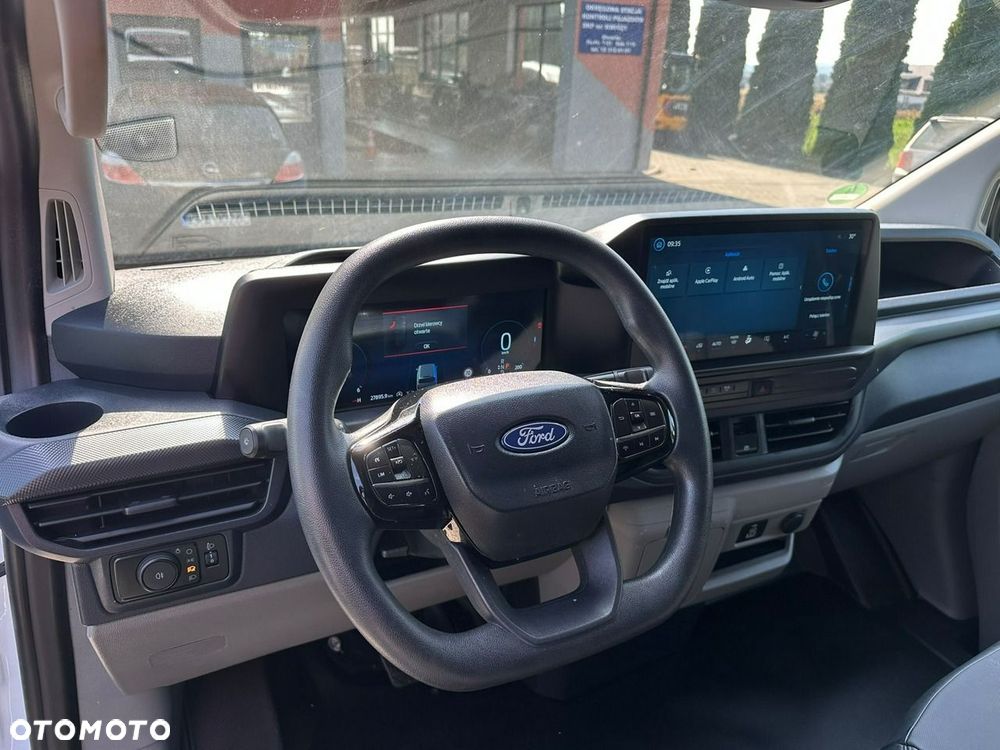 Ford Transit Custom - 14