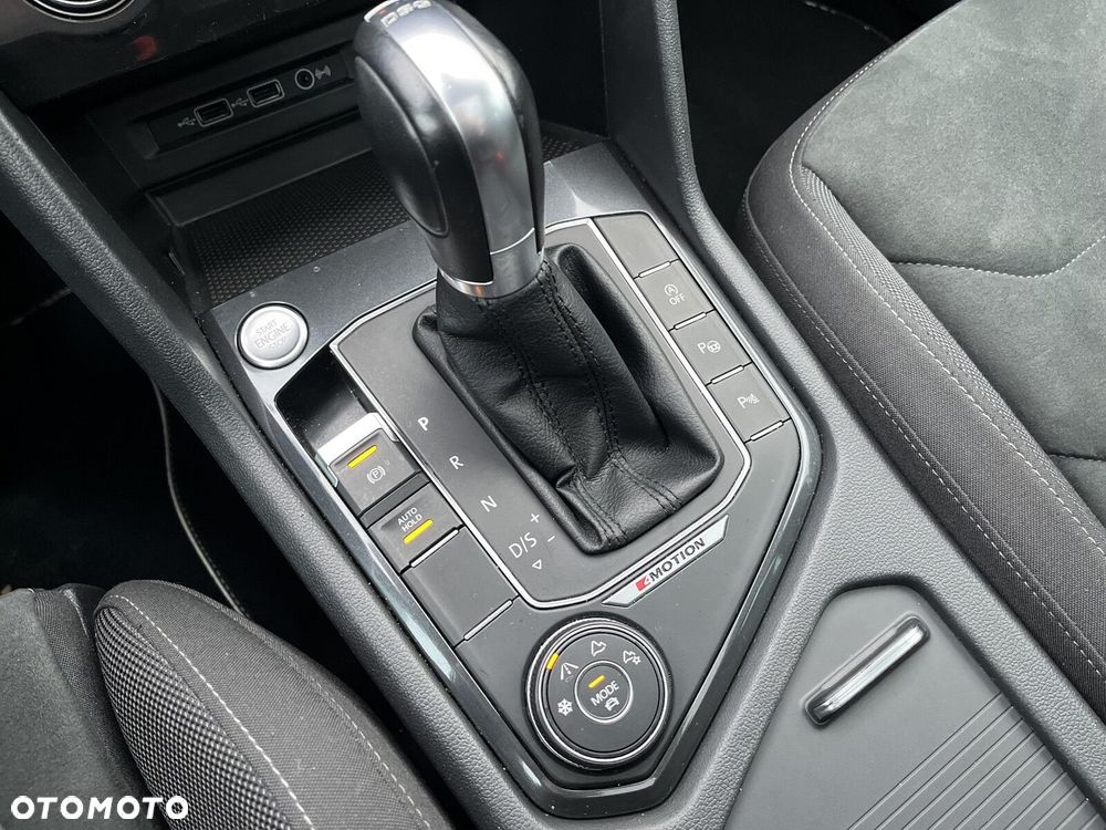 Volkswagen Tiguan 2.0 TSI BMT 4Mot Highline DSG - 32