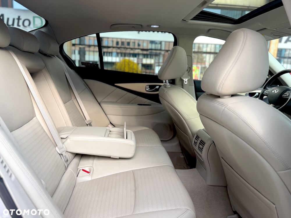 Infiniti Q50 Q50S AWD Sport Tech - 25