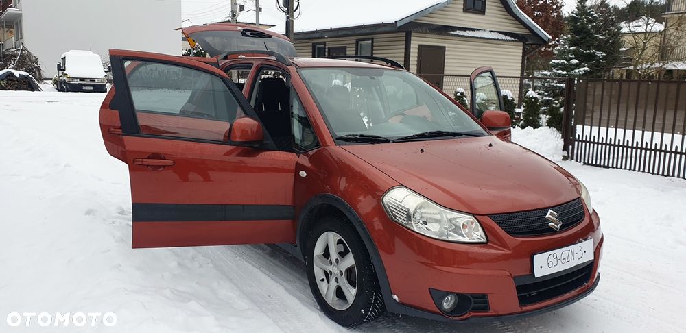 Suzuki SX4 1.6 VVT 4x2 Comfort - 11