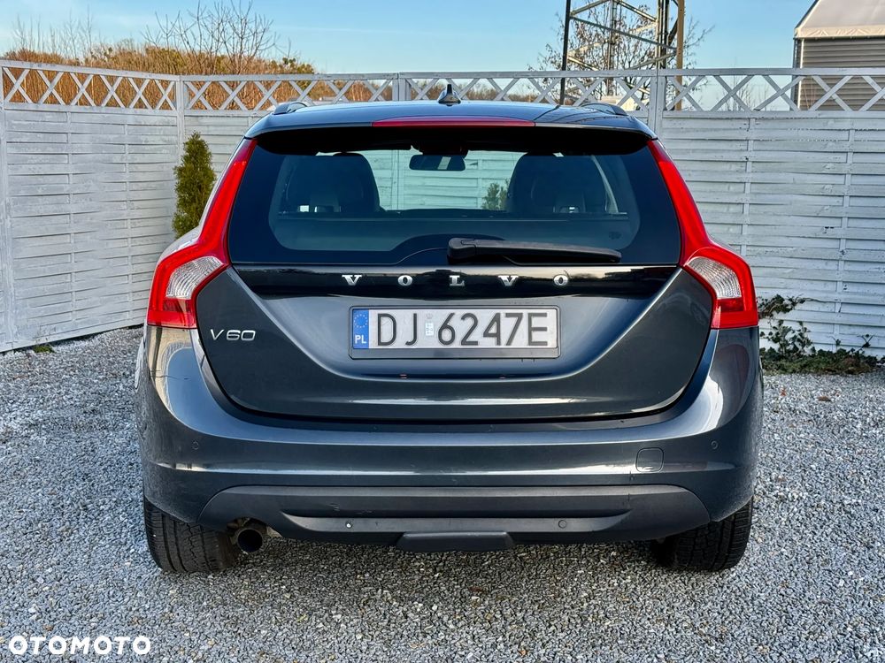 Volvo V60 DRIVe - 20