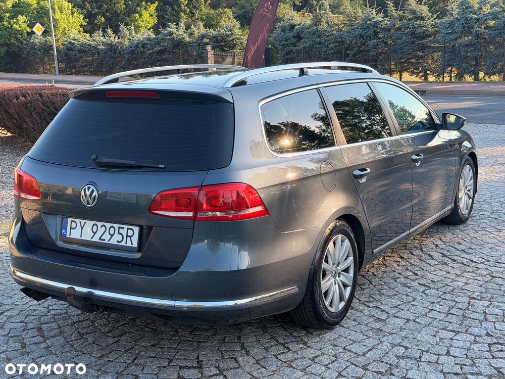 Volkswagen Passat 1.8 TSI Highline - 13