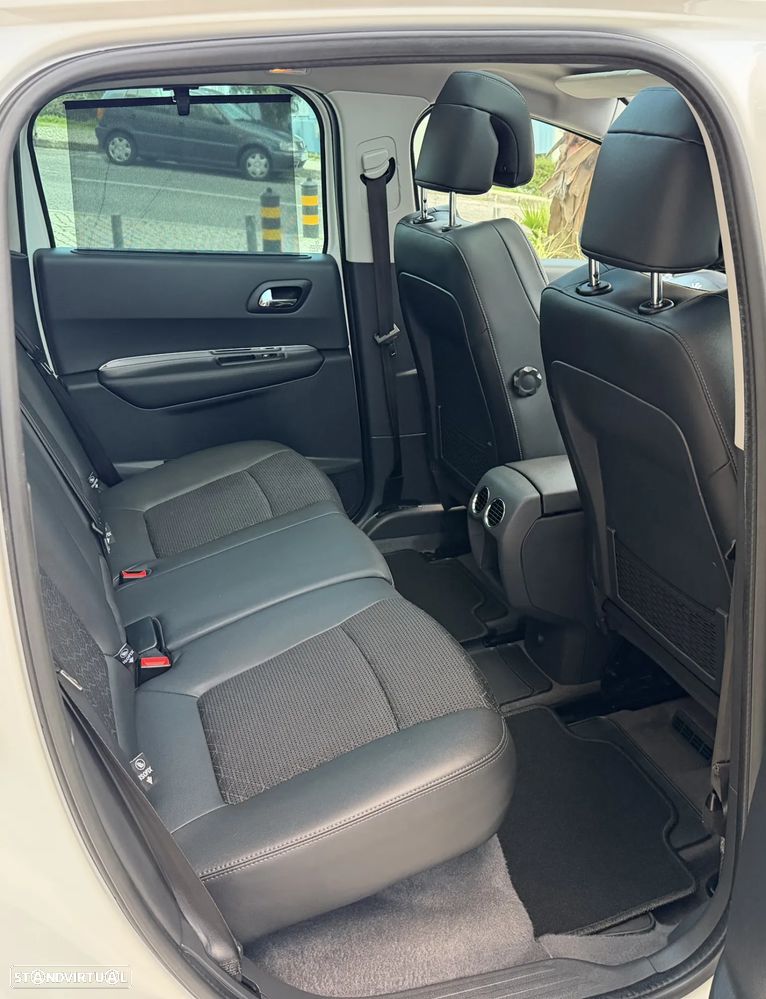 Peugeot 3008 1.6 BlueHDi Allure EAT6 - 22