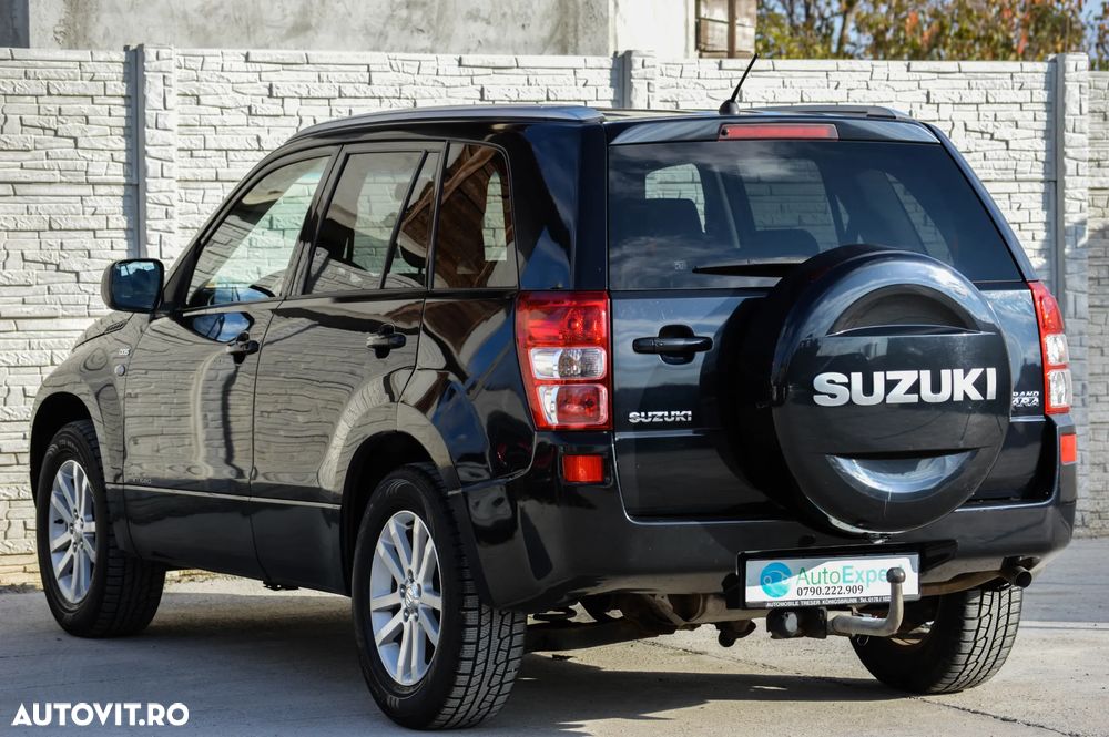 Suzuki Grand Vitara 1.9 DDiS Comfort DPF - 4