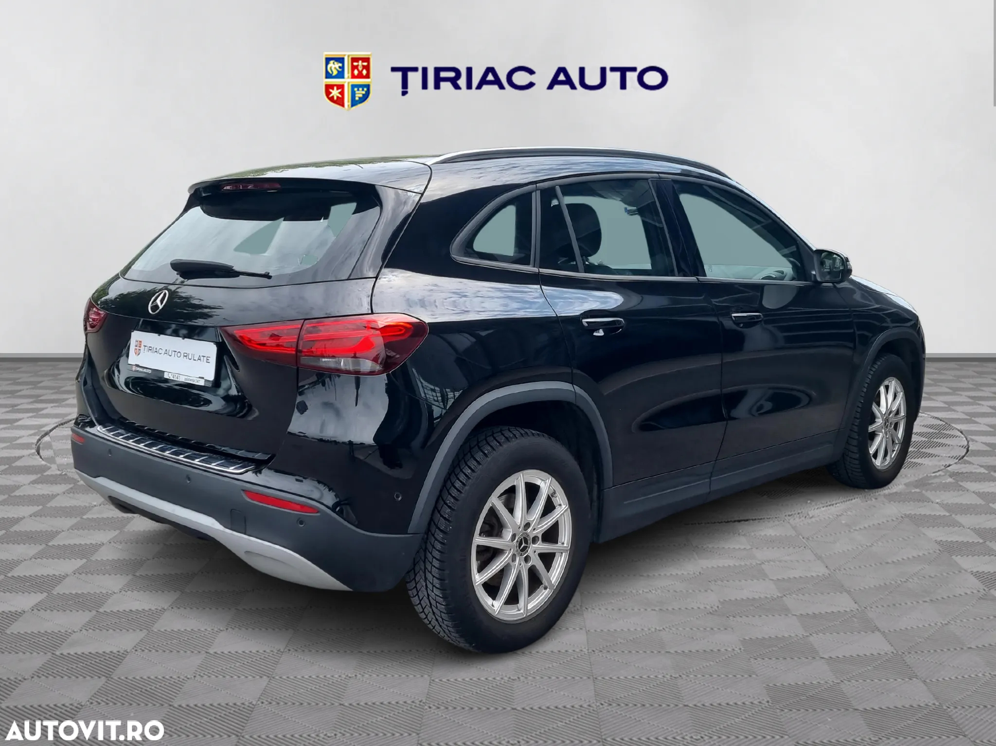 Mercedes-Benz GLA 180 d Aut. - 6