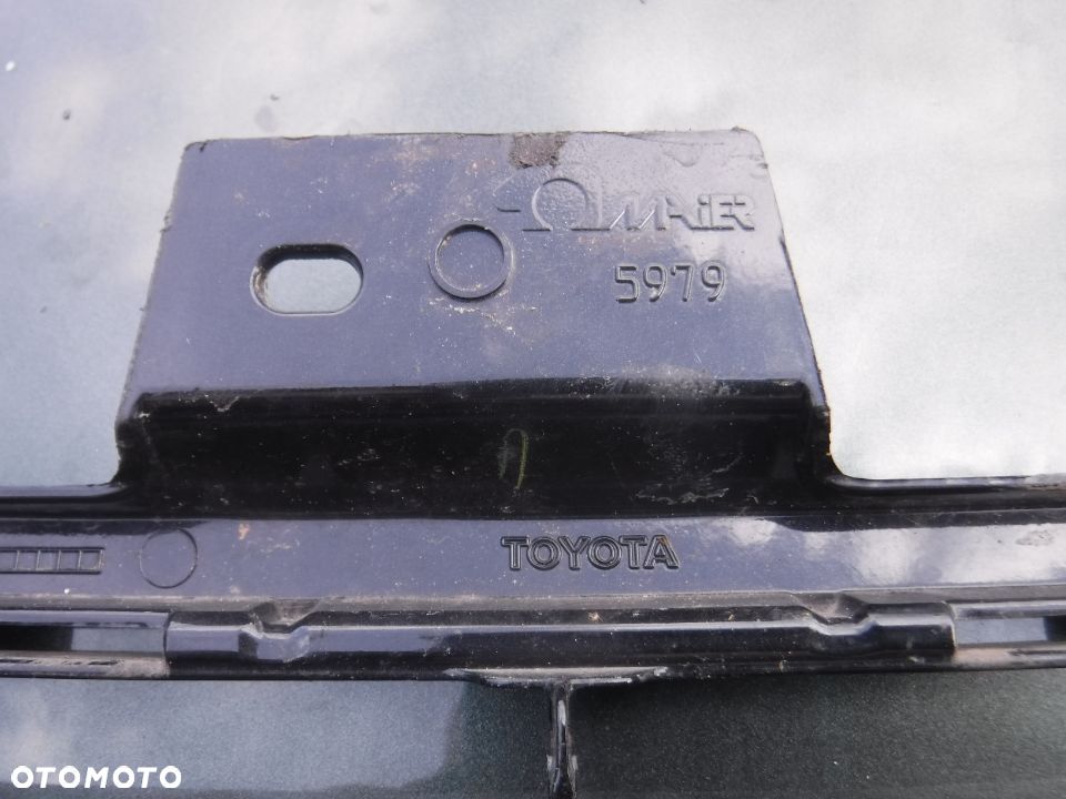 Toyota Auris II lift  kratka zderzaka atrapa 53112-02680 - 2