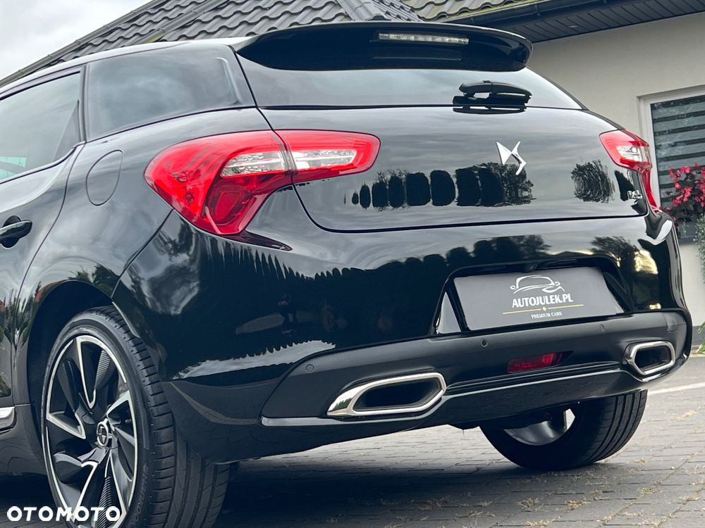 DS Automobiles DS 5 - 12