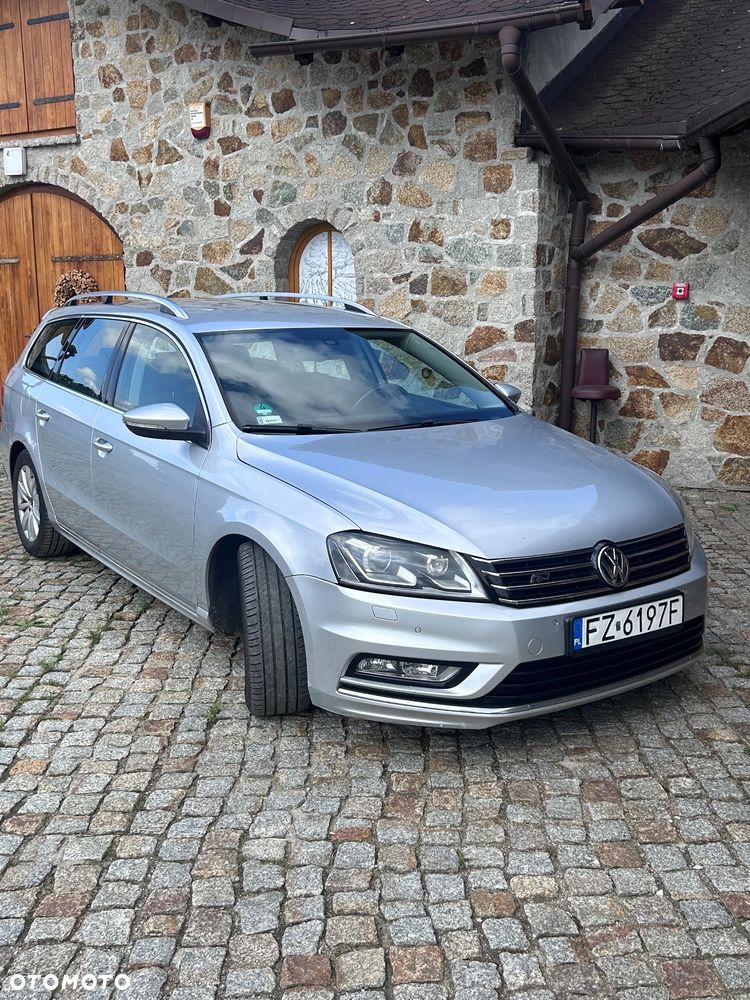 Volkswagen Passat 2.0 TDI Highline R-Style DSG - 3