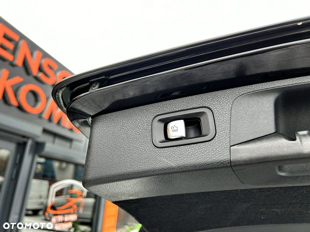 Mercedes-Benz Klasa E 200 d 9G-TRONIC AMG Line - 35