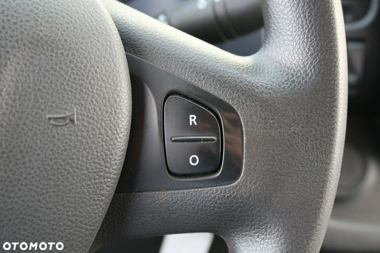 Opel Vivaro - 20
