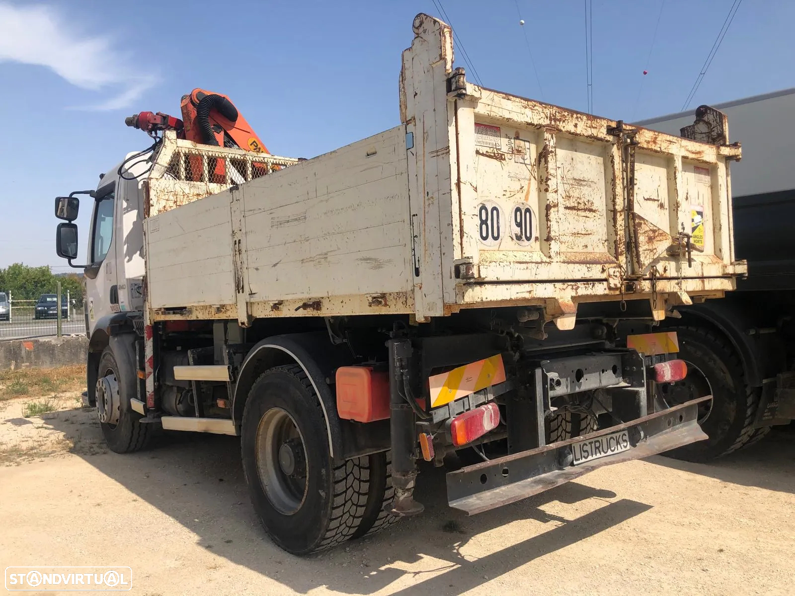 Volvo FL 240 Cx BAIXAS E ALTAS C/ GRUA PK12001-EH C7 COMANDO - 6