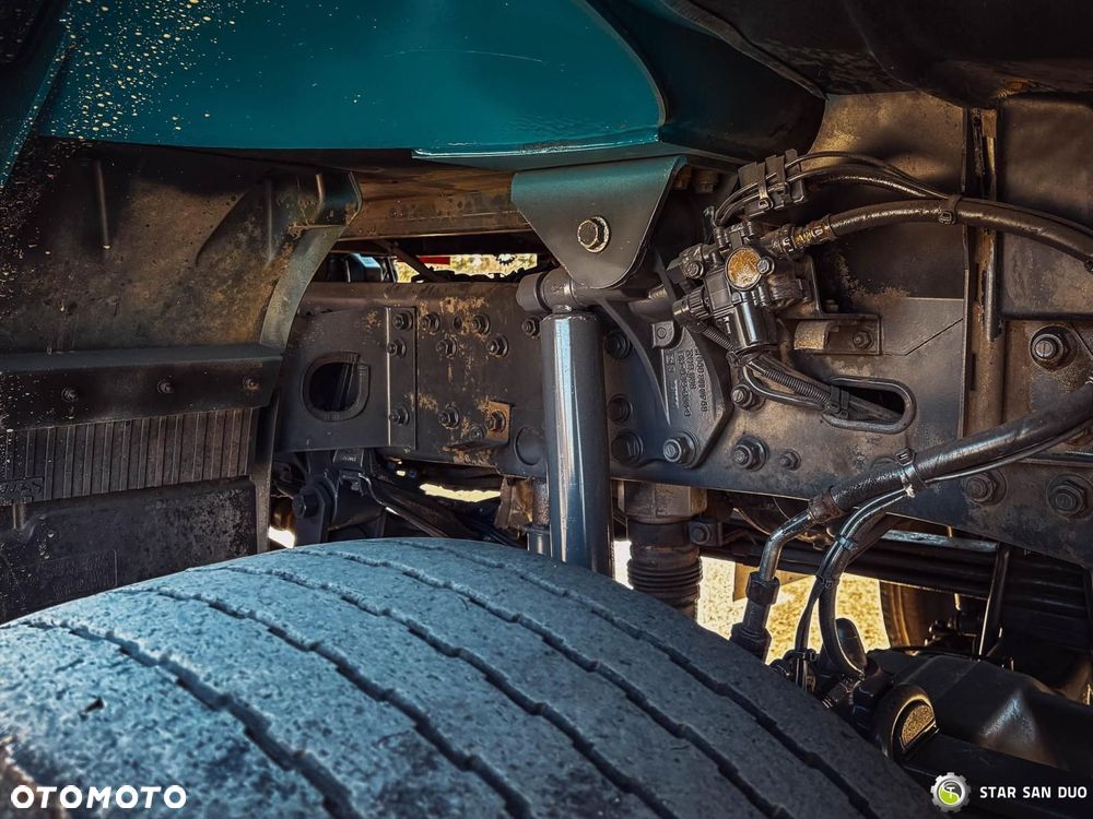 Mercedes-Benz Zetros 1833 4x4 Wywrotka Kipper Podwozie Kamper - 23