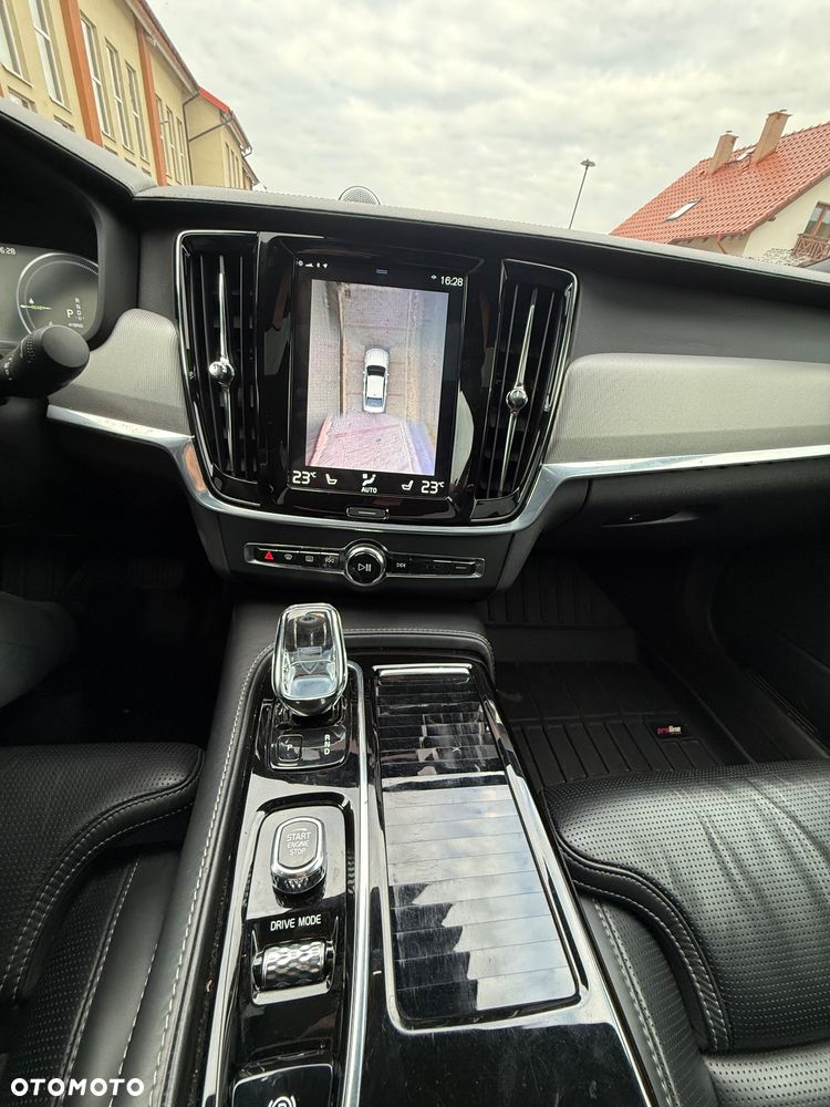 Volvo S90 - 13