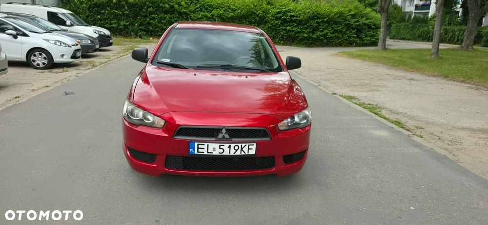 Mitsubishi Lancer 1.5 Invite - 2