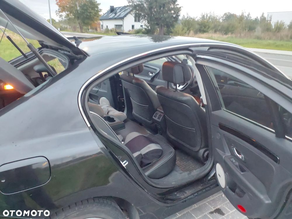 Renault Laguna dCi 110 FAP EDC Bose Edition - 8