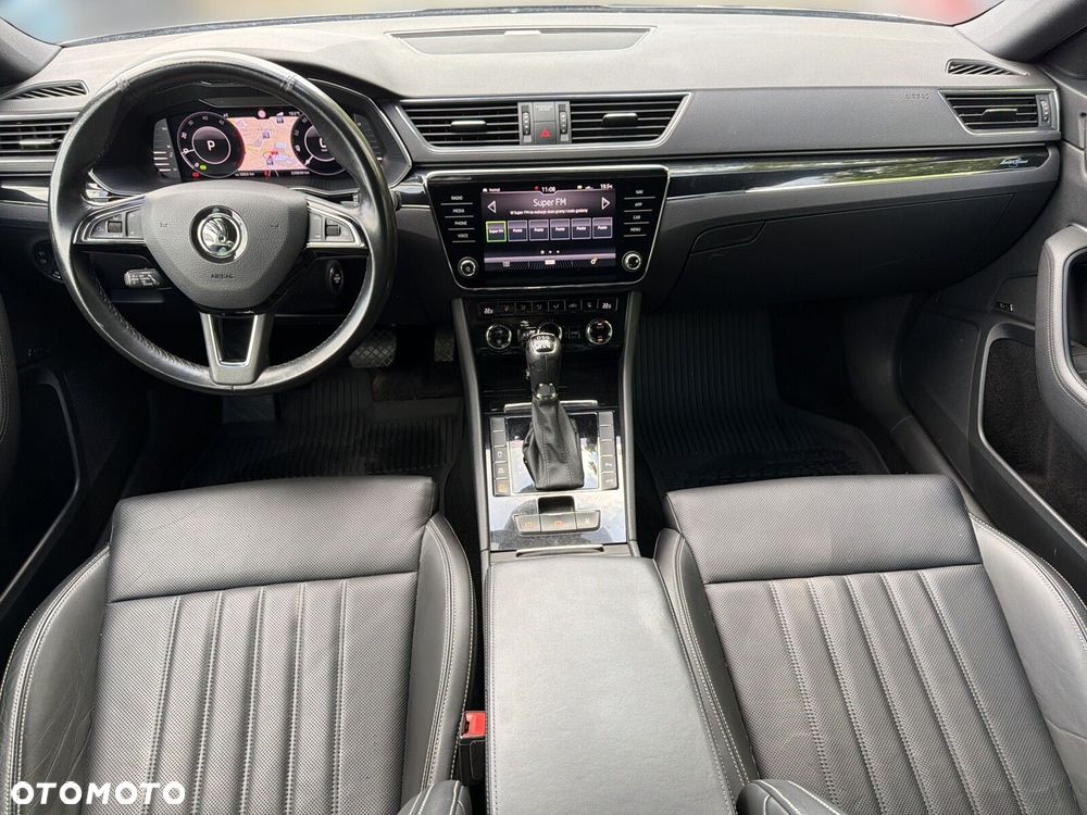 Skoda Superb 2.0 TDI SCR 4x4 L&K DSG - 19