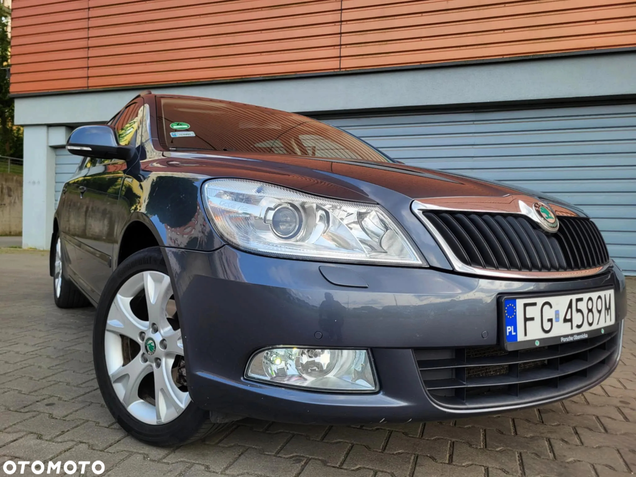 Skoda Octavia 1.8 TSI DSG Elegance - 2