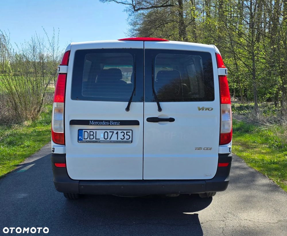 Mercedes-Benz Vito - 22