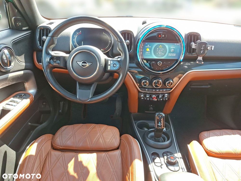 MINI Countryman Cooper SD Classic Trim - 15
