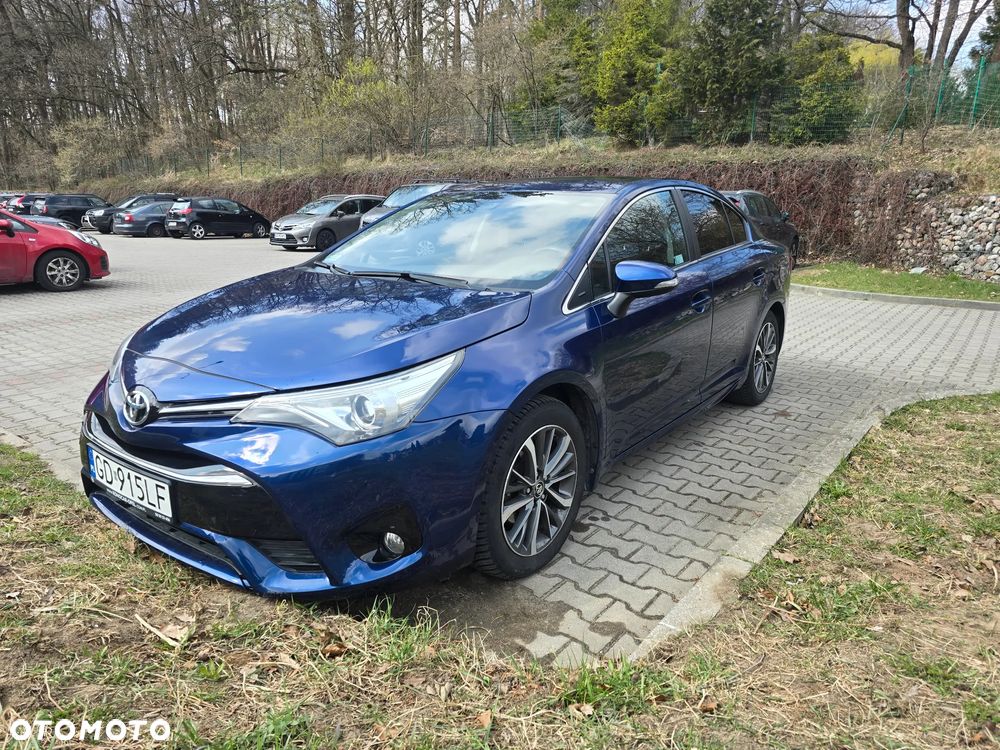 Toyota Avensis 1.8 Premium - 1