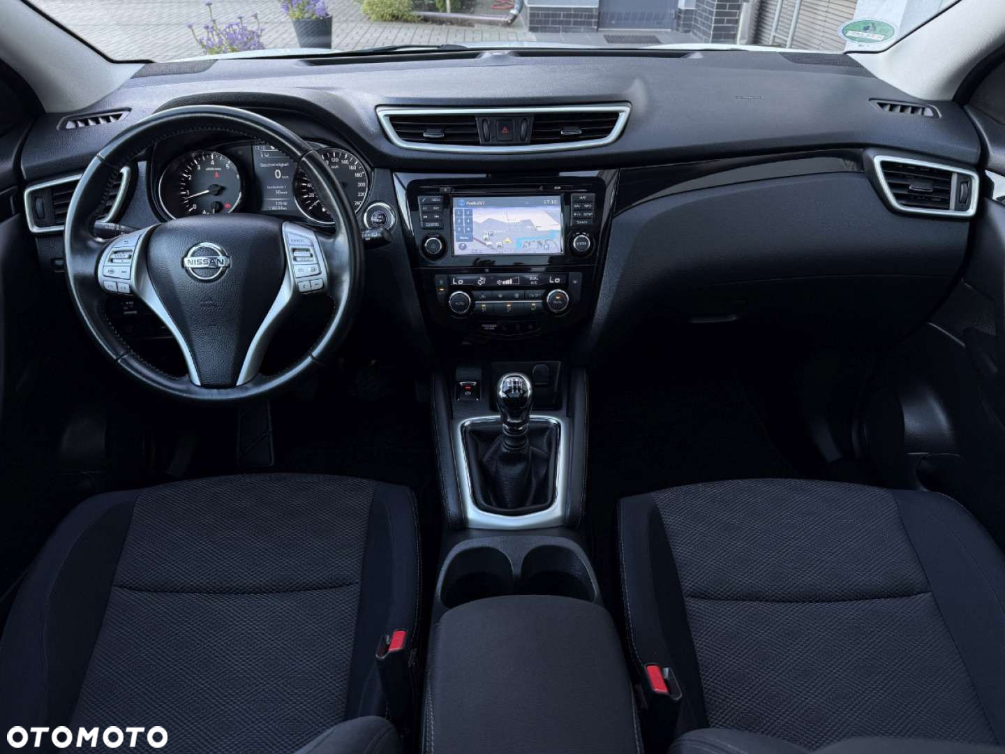 Nissan Qashqai 1.6 DIG-T Tekna - 8