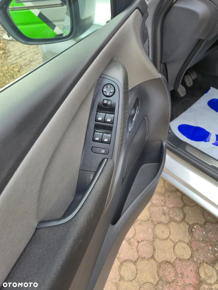 Citroën C4 Picasso 1.2 PureTech Exclusive - 25