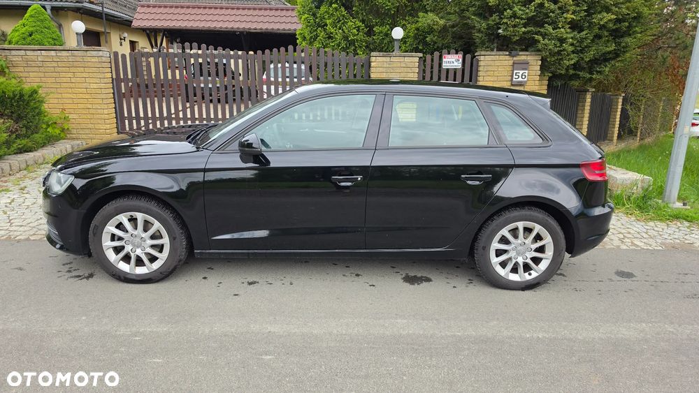 Audi A3 Sportback - 10
