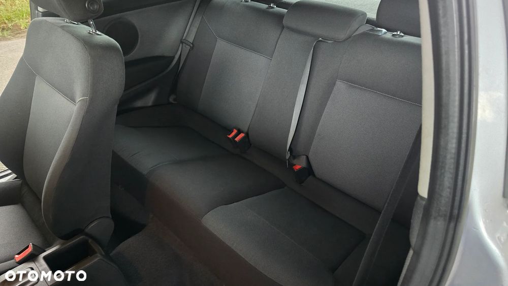 Opel Astra 1.8 Comfort - 29