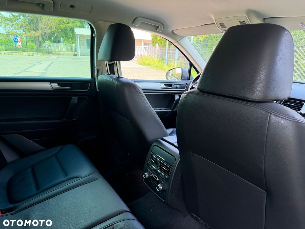 Volkswagen Touareg - 20