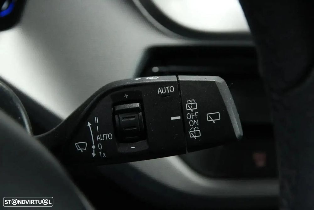 BMW 116 I Advantage 2021 photo 2
