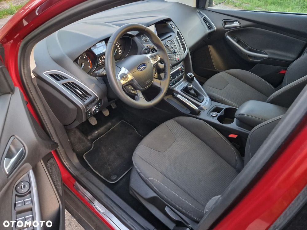 Ford Focus 2.0 TDCi DPF Titanium - 7
