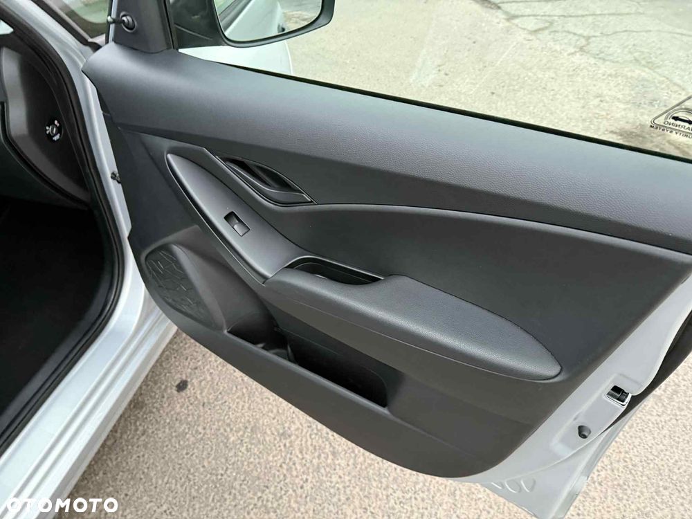 Hyundai ix20 1.4 Comfort - 19