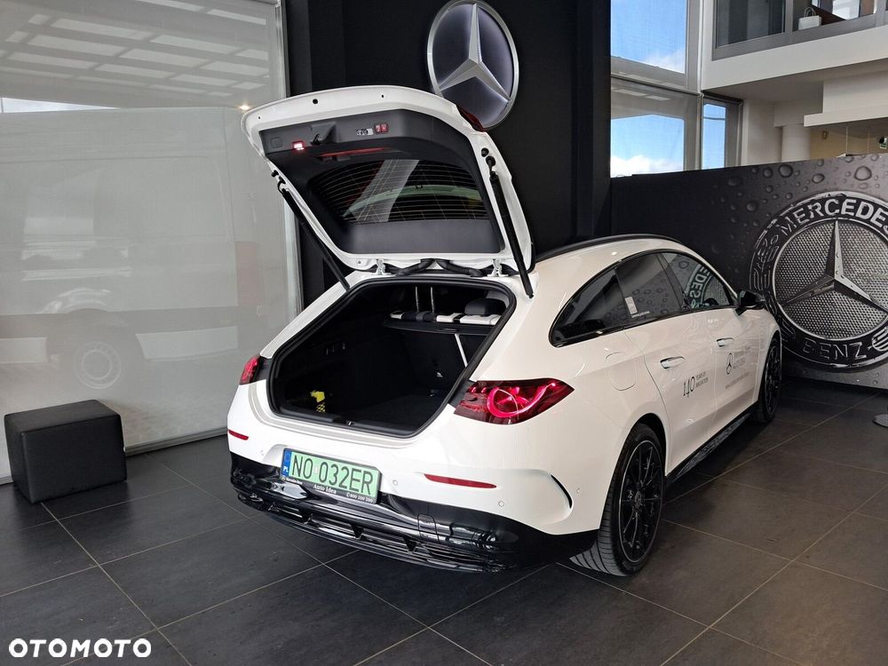 Mercedes-Benz CLA - 31