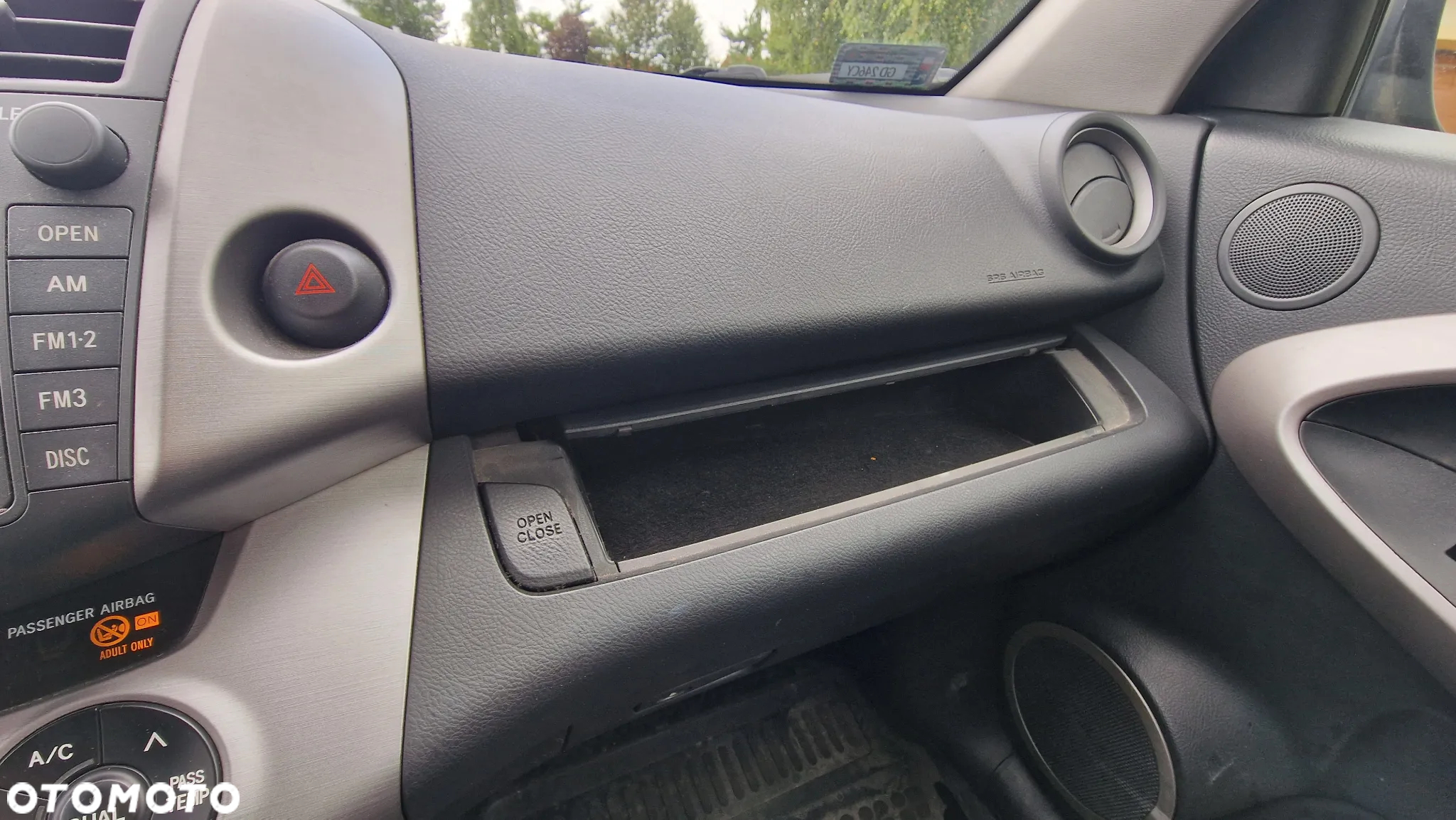 Toyota RAV4 2.0 VVT-i Premium - 39
