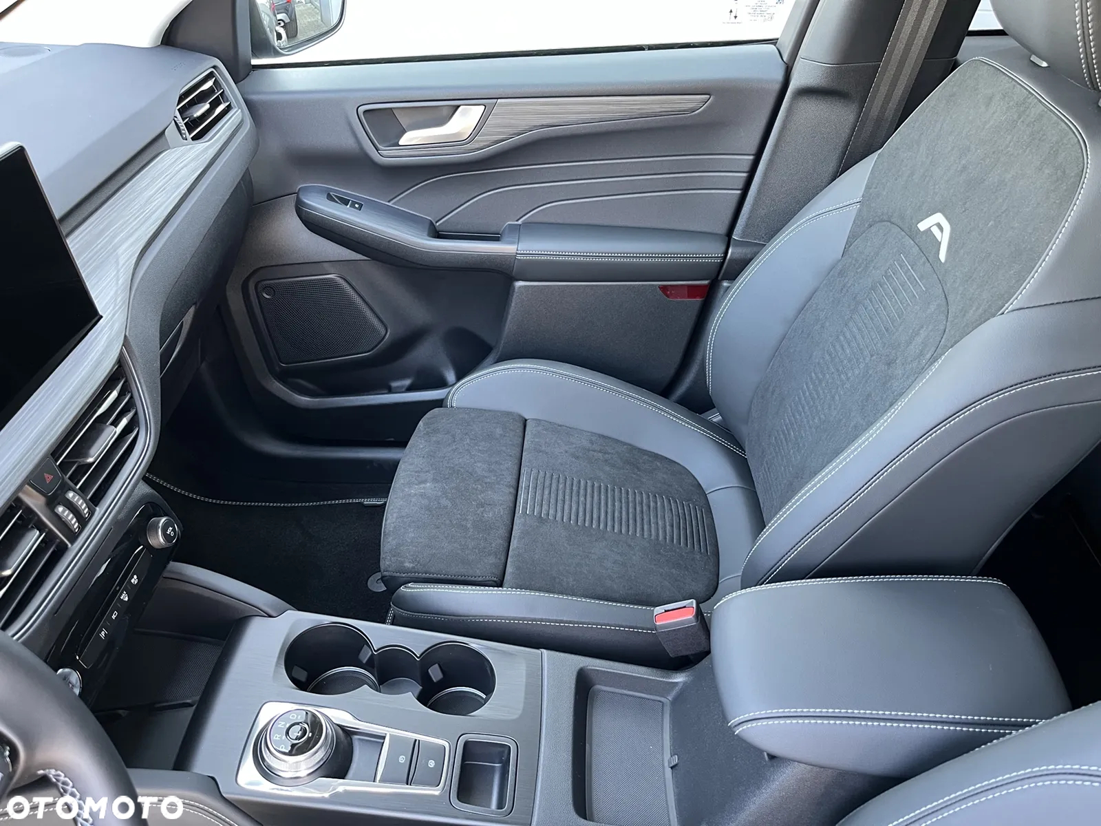 Ford Kuga 2.5 FHEV AWD Active X eCVT - 16