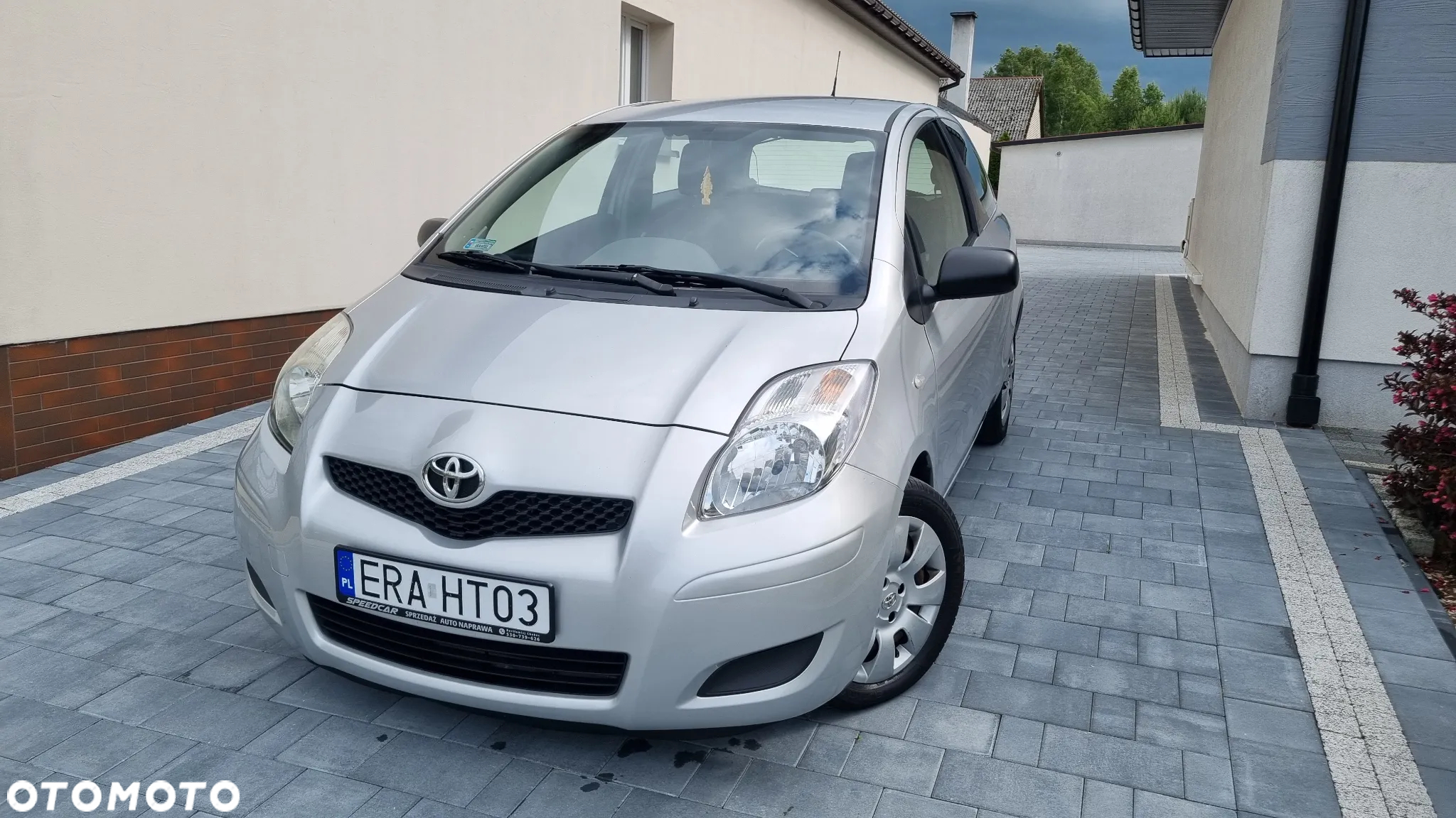 Toyota Yaris 1.33 Luna - 2