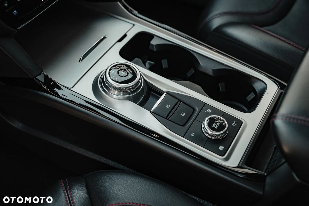 Ford Explorer 3.0 EcoBoost PHEV 4WD ST-Line - 28