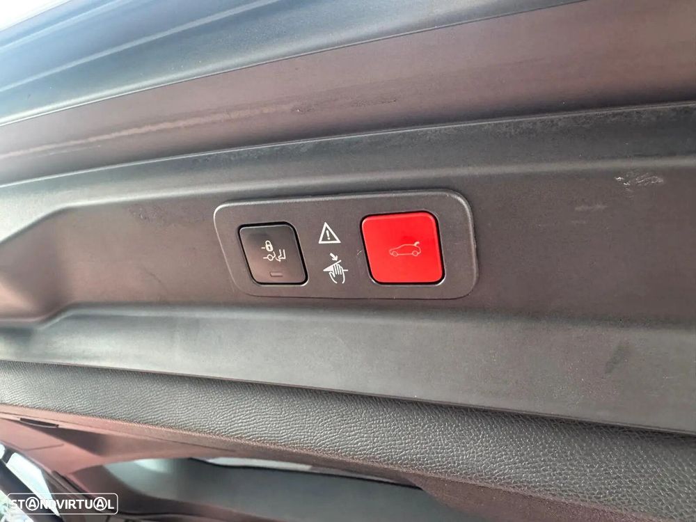 Peugeot 5008 1.2 PureTech GT Pack EAT8 - 16