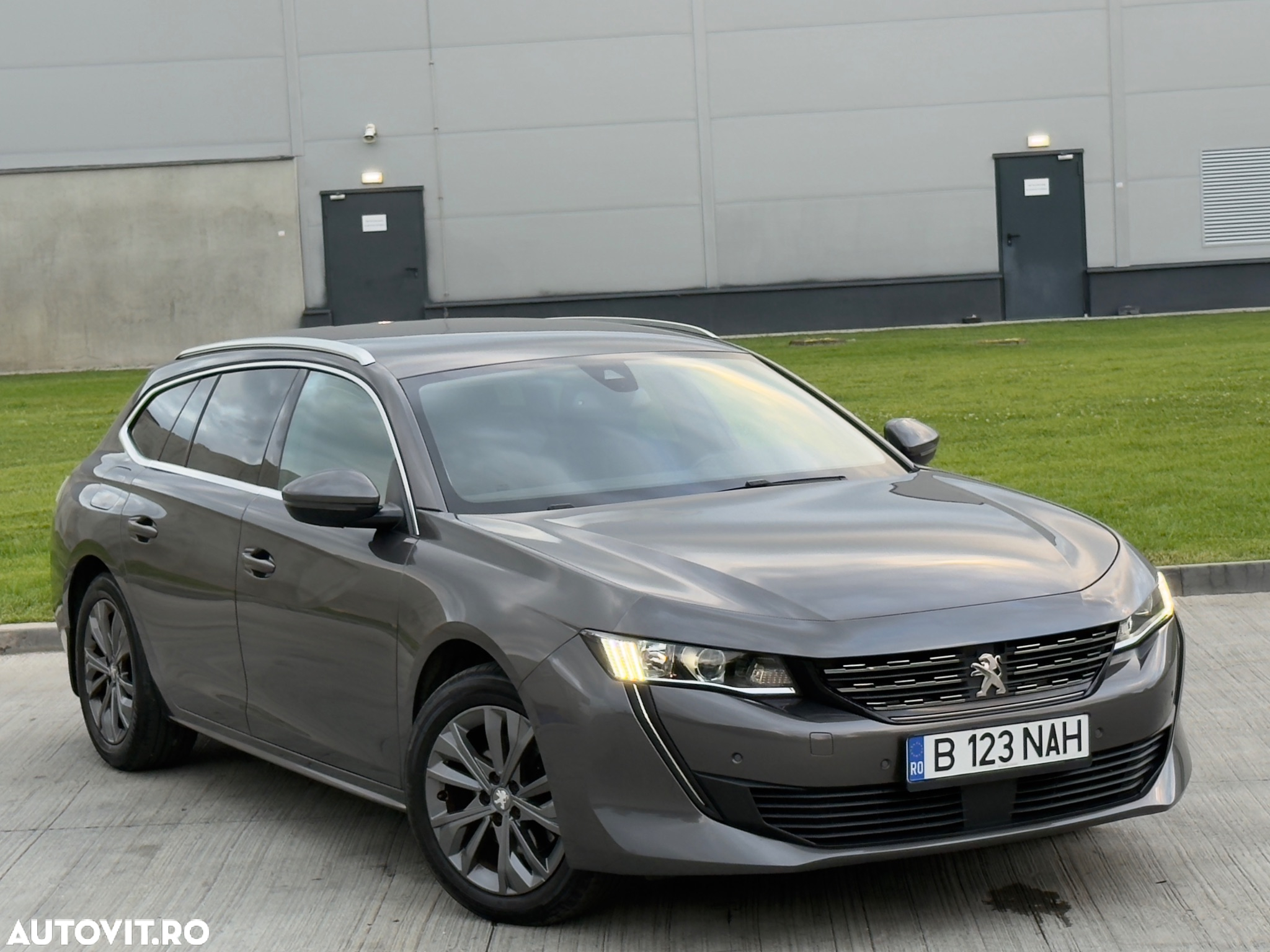 Peugeot 508 BlueHDi 130 EAT8 Allure Pack - 2