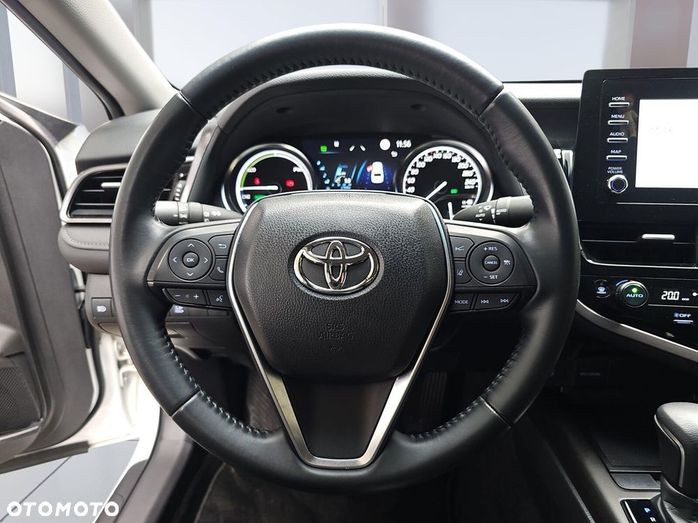 Toyota Camry 2.5 Hybrid Comfort CVT - 13