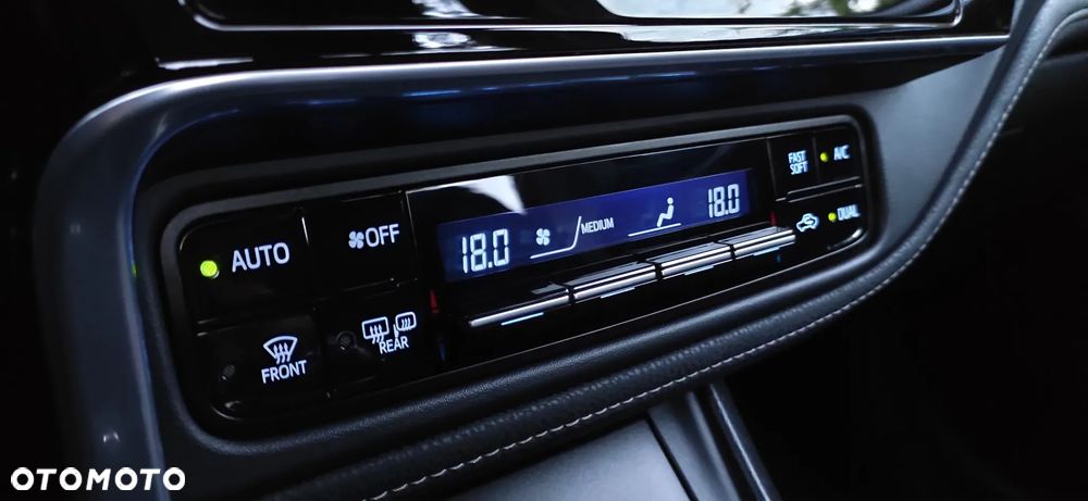 Toyota Corolla 1.6 Comfort - 37